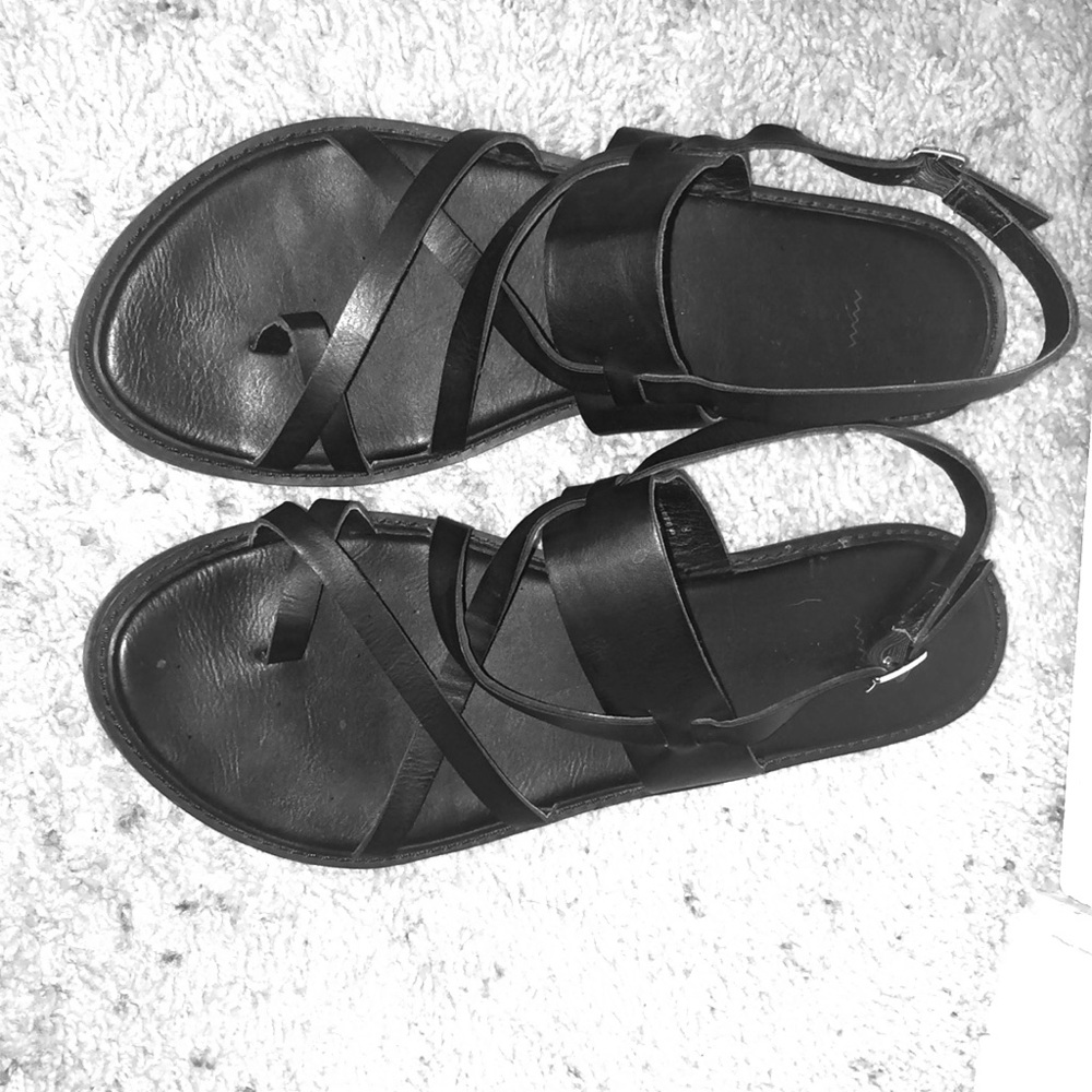 Cute black sandals
